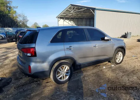 2015 Kia Sorento Lx z USA, uszkodzony, nr VIN 5XYKT3A66FG603364